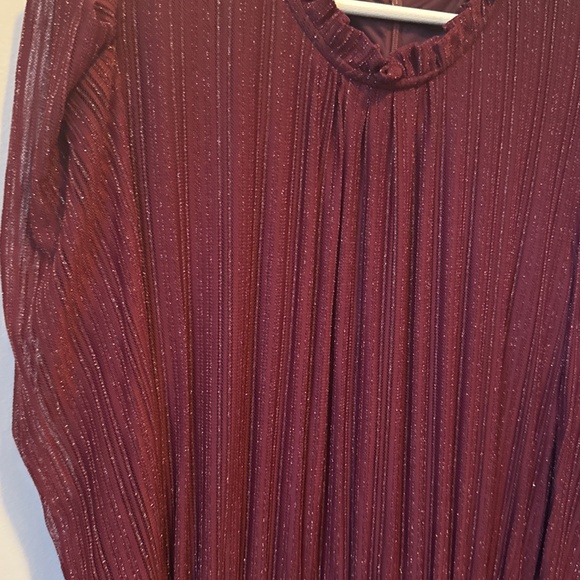 L Love shimmer tiered dress lined long sleeve - Picture 2 of 9